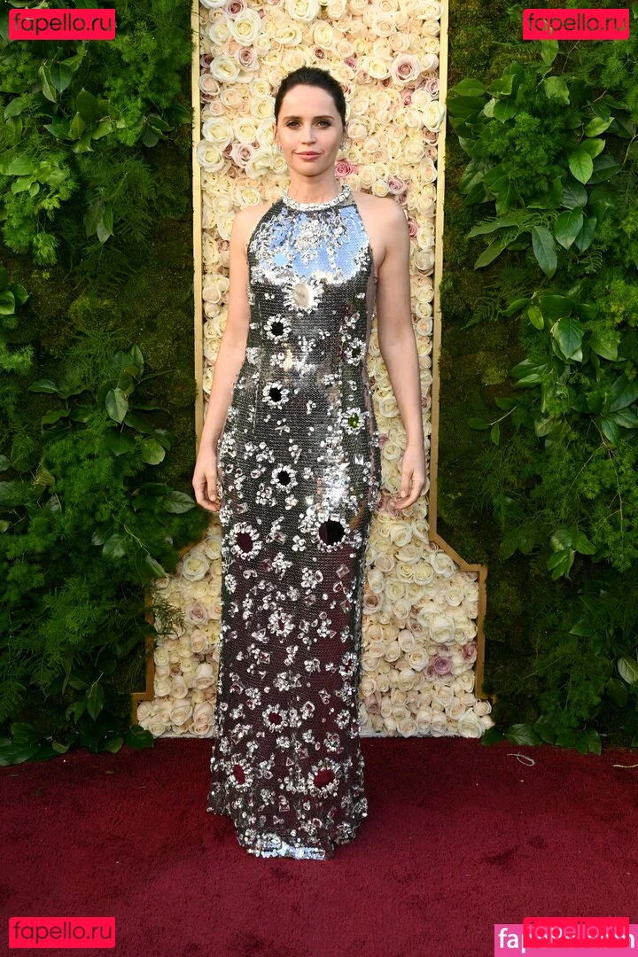 Felicity Jones Onlyfans Photo Gallery 