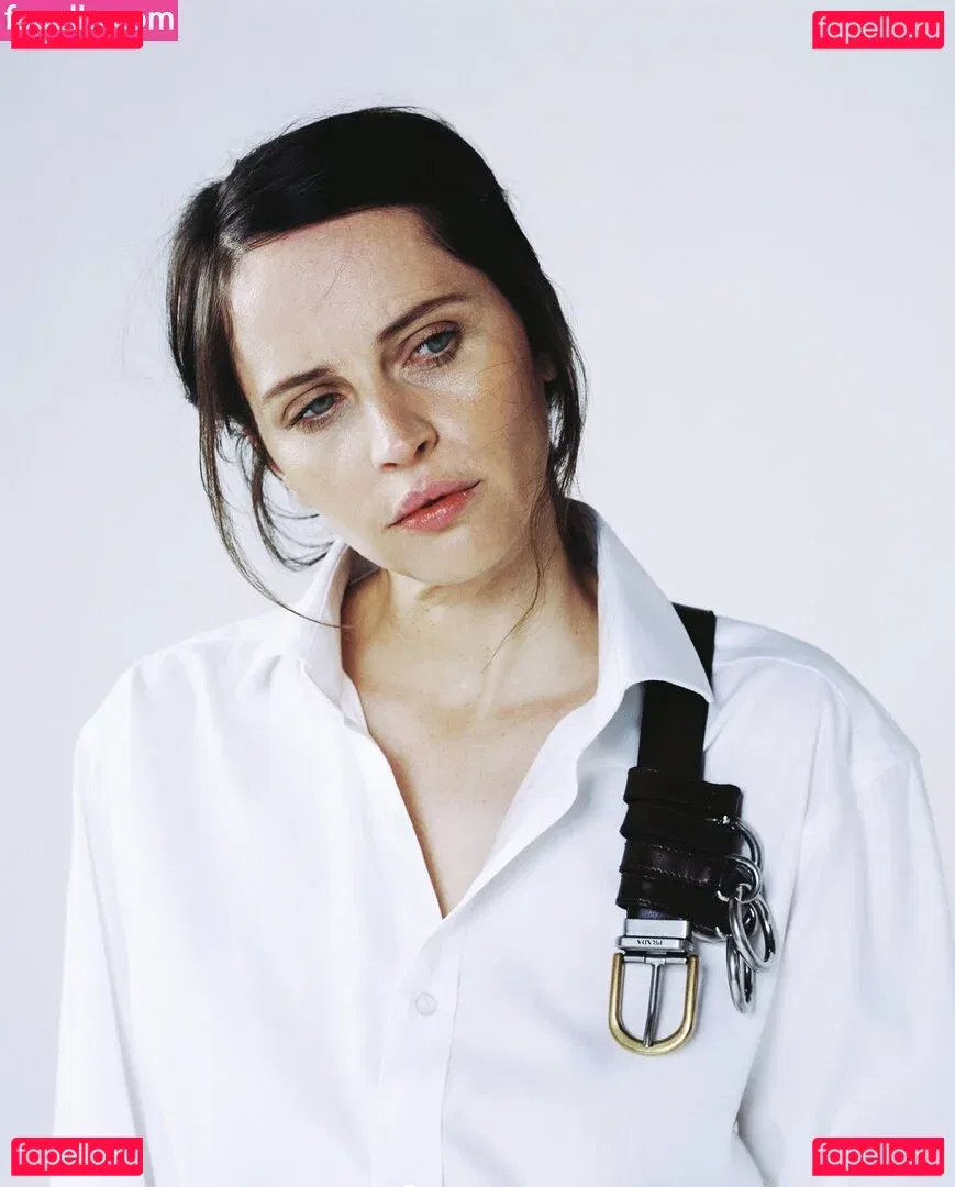 Felicity Jones Onlyfans Photo Gallery 