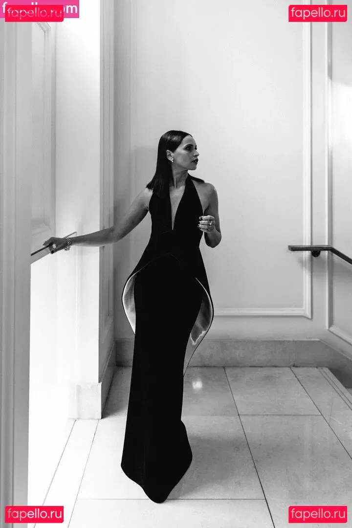 Felicity Jones Onlyfans Photo Gallery 