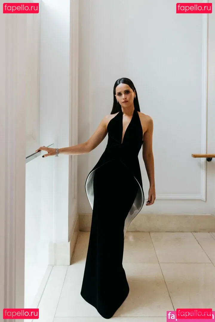 Felicity Jones Onlyfans Photo Gallery 