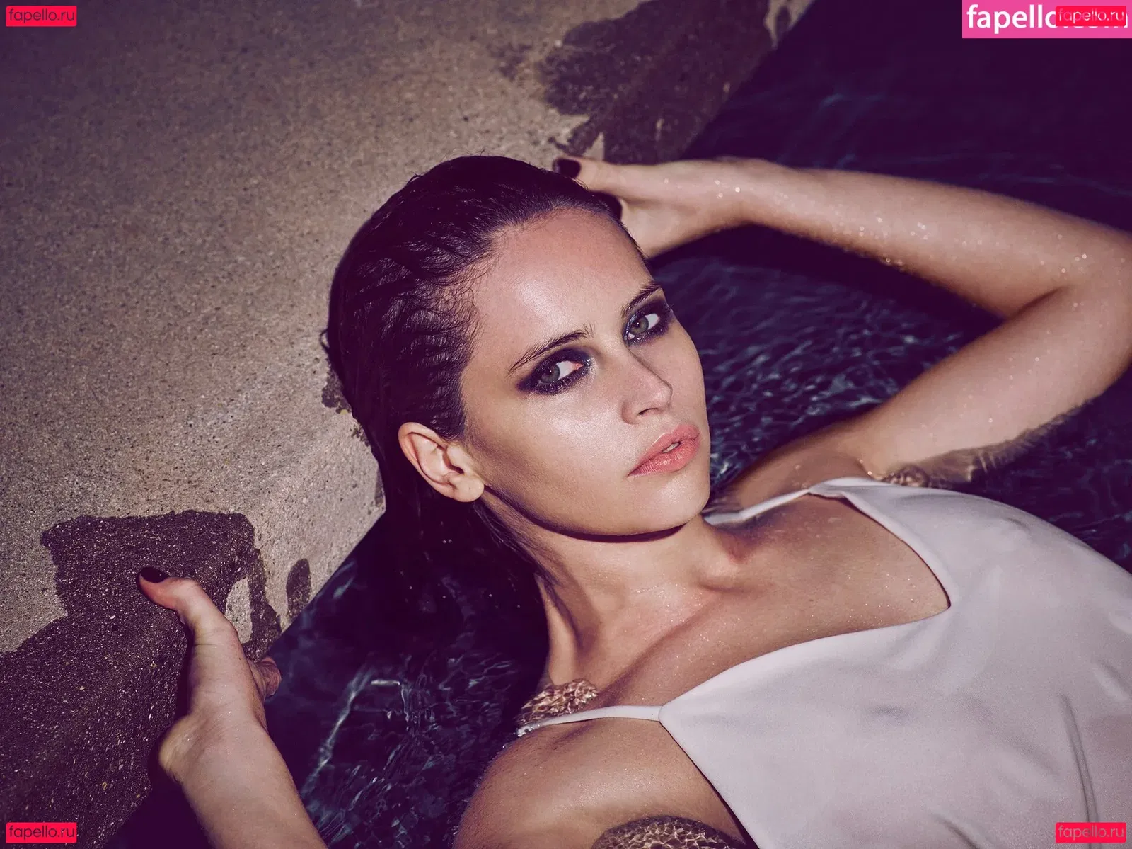 Felicity Jones Onlyfans Photo Gallery 