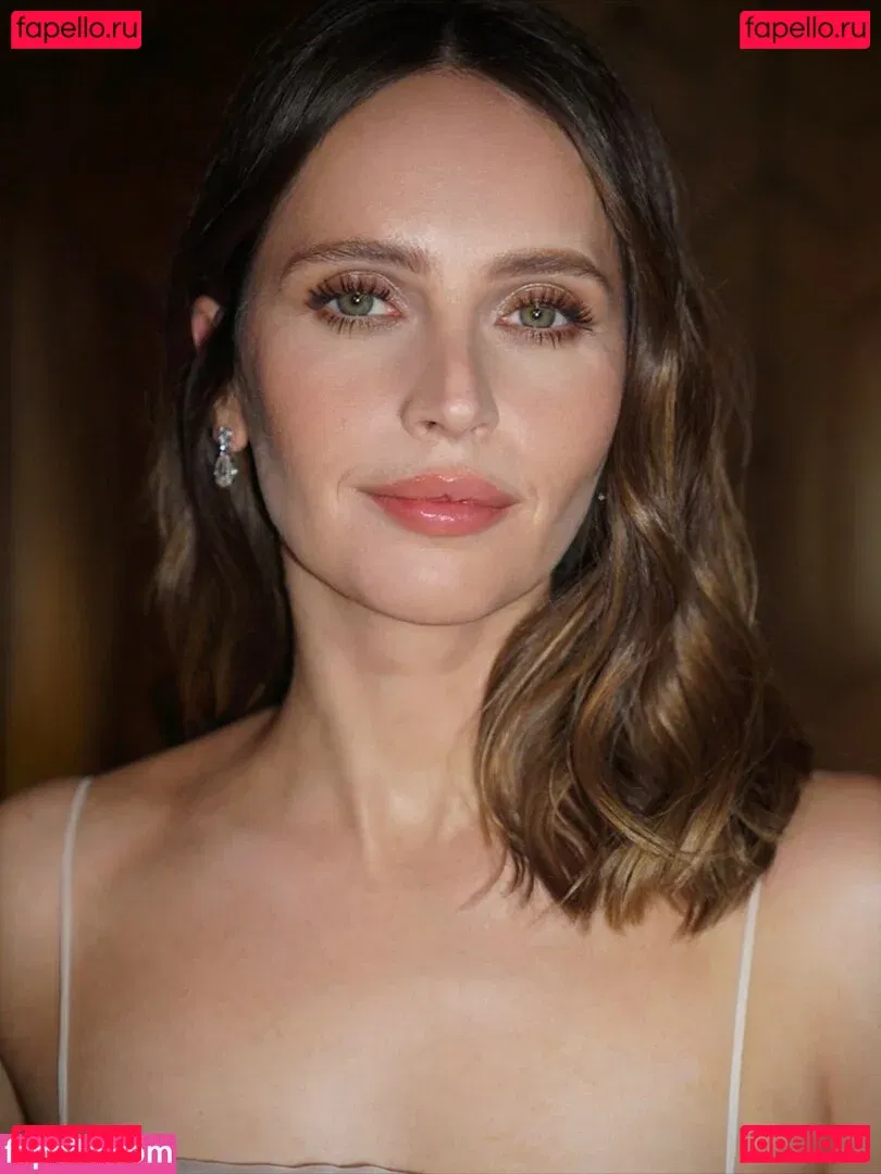 Felicity Jones Onlyfans Photo Gallery 