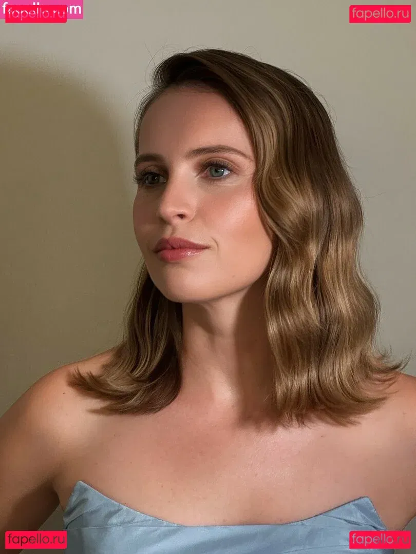 Felicity Jones Onlyfans Photo Gallery 