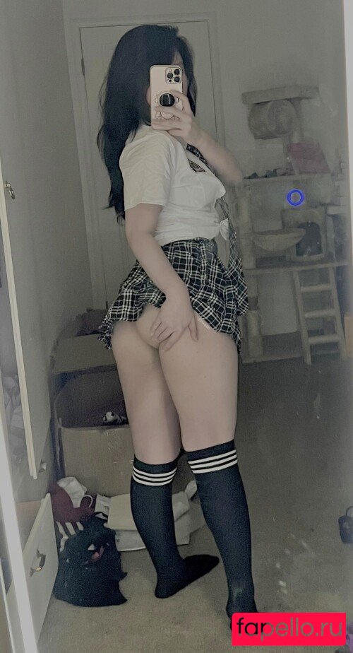 nweeki Nude Onlyfans Photo 5