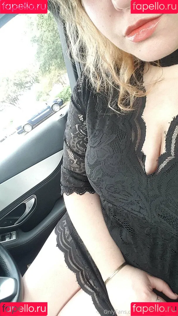 MissMeriGould Onlyfans Photo Gallery 