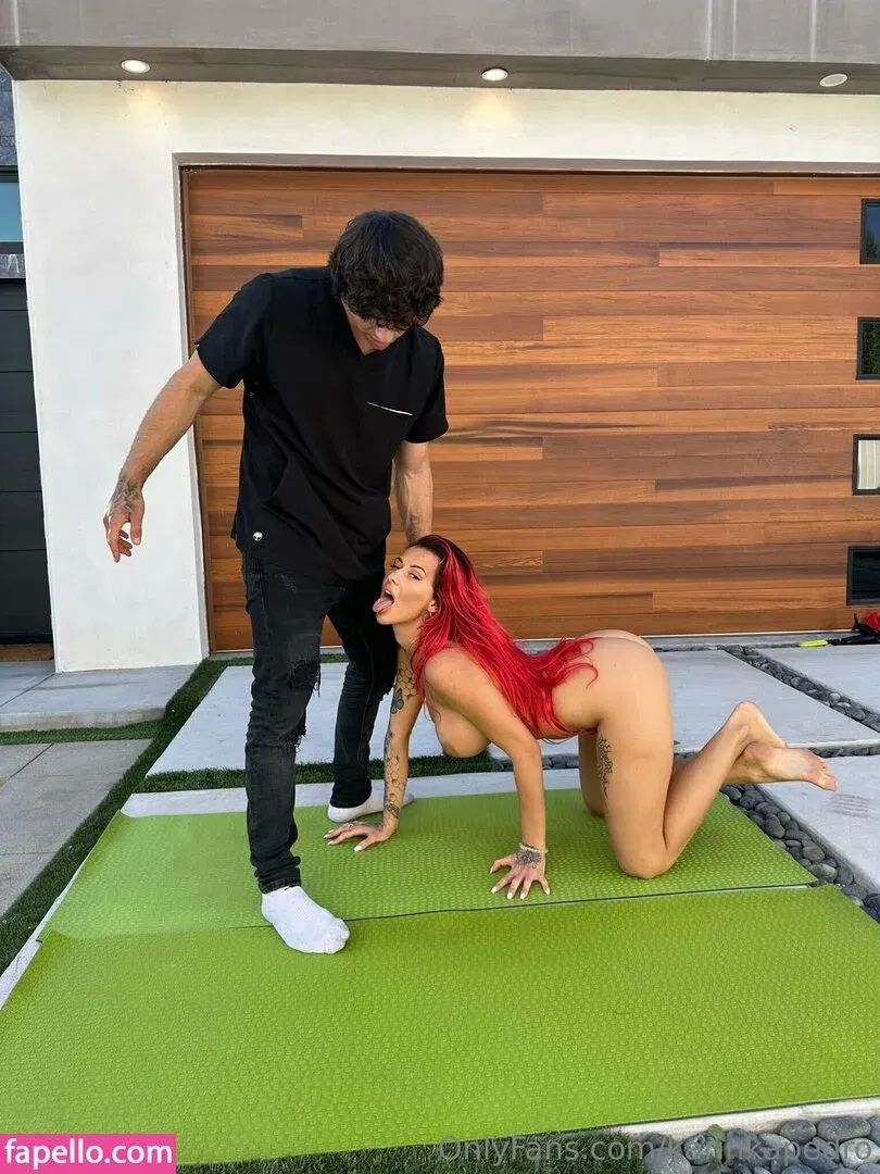 karinkapedro Onlyfans Photo Gallery 