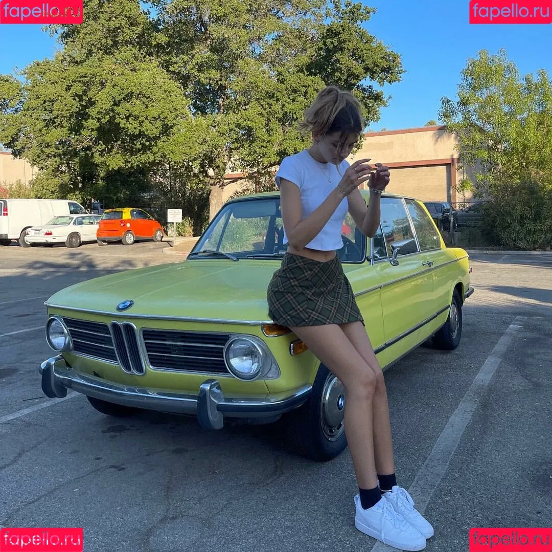 Emiliee Russo Onlyfans Photo Gallery 