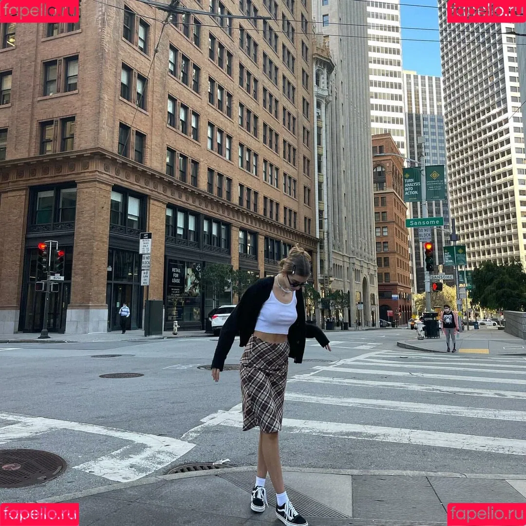 Emiliee Russo Onlyfans Photo Gallery 