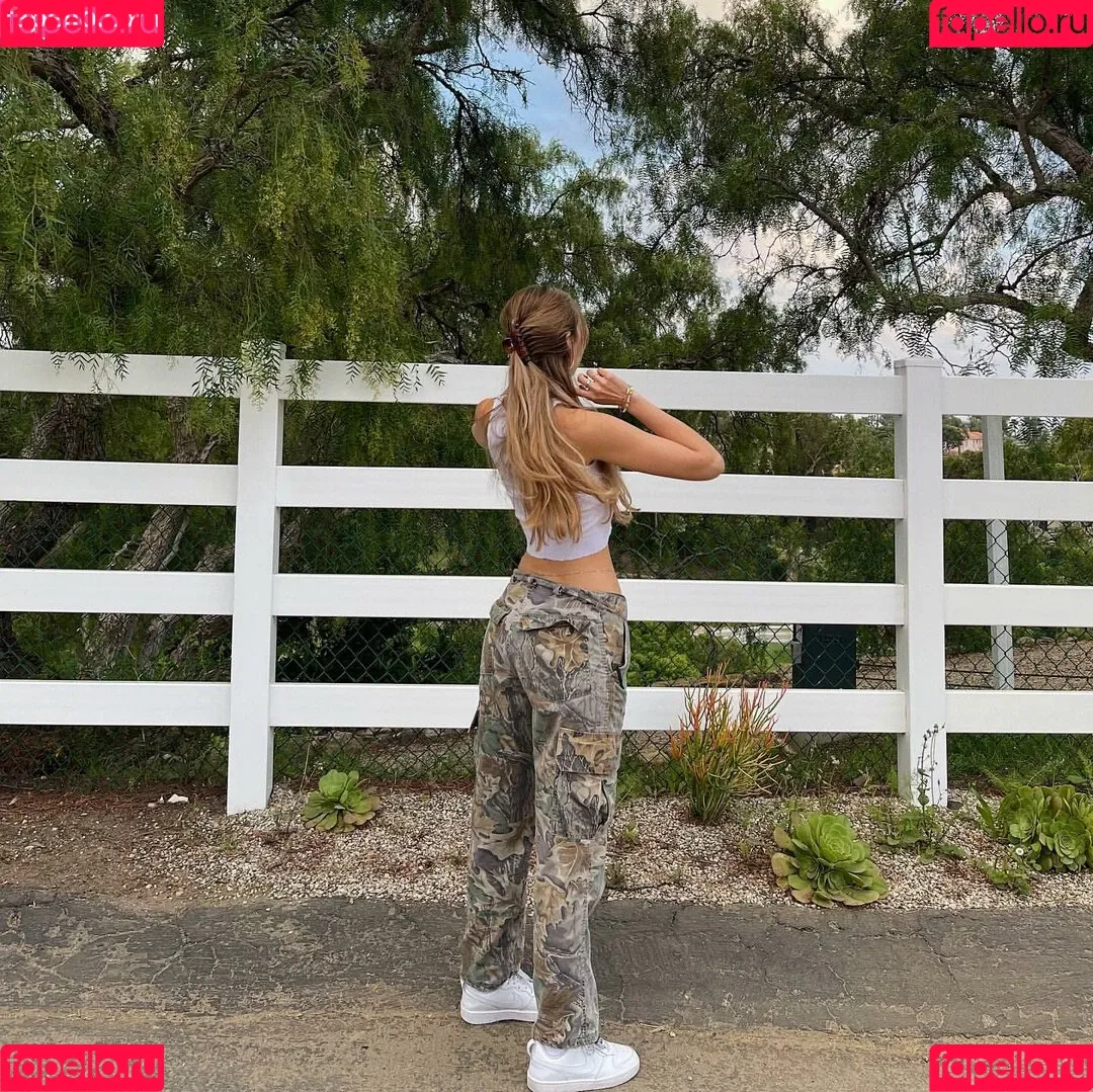 Emiliee Russo Onlyfans Photo Gallery 