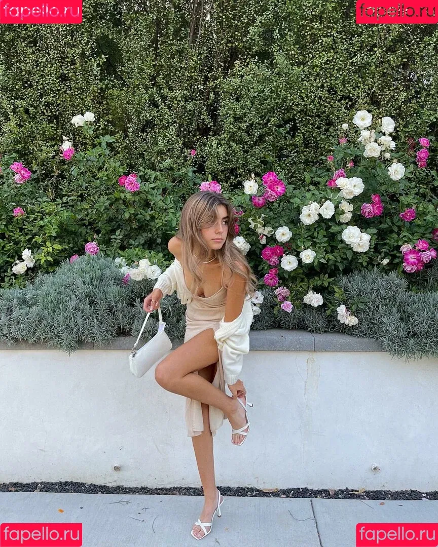 Emiliee Russo Onlyfans Photo Gallery 