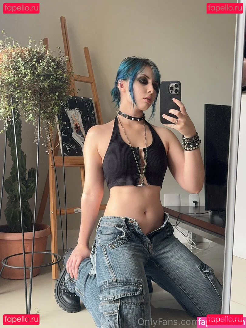 Lui Storm Onlyfans Photo Gallery 