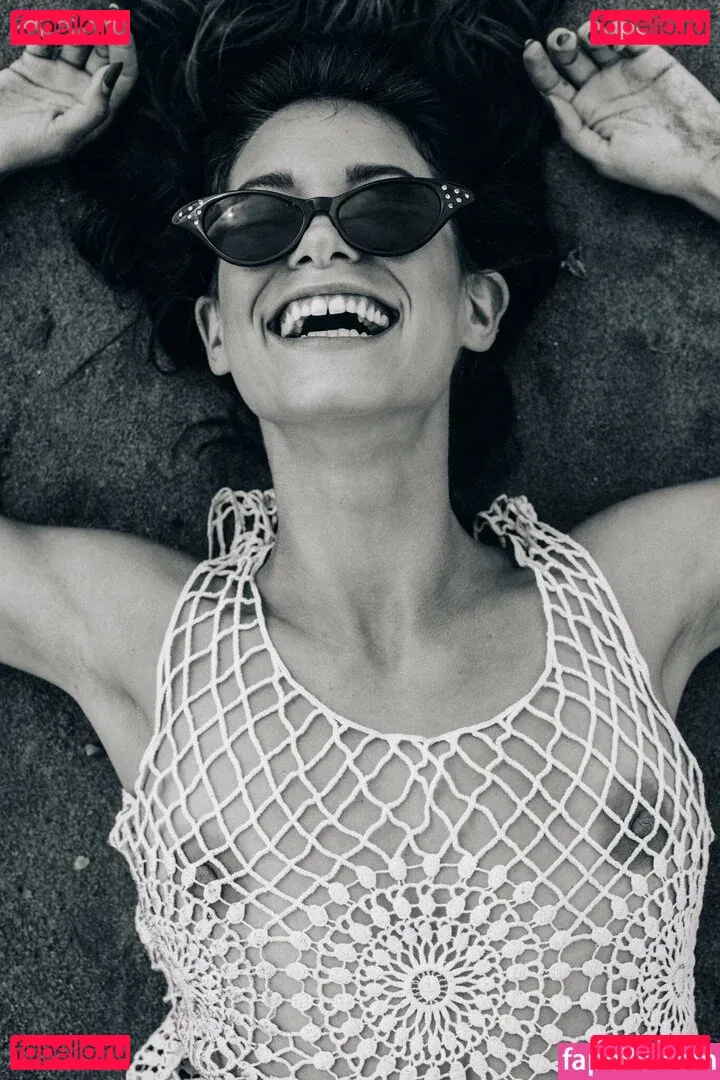 Lauren Marie Young Onlyfans Photo Gallery 