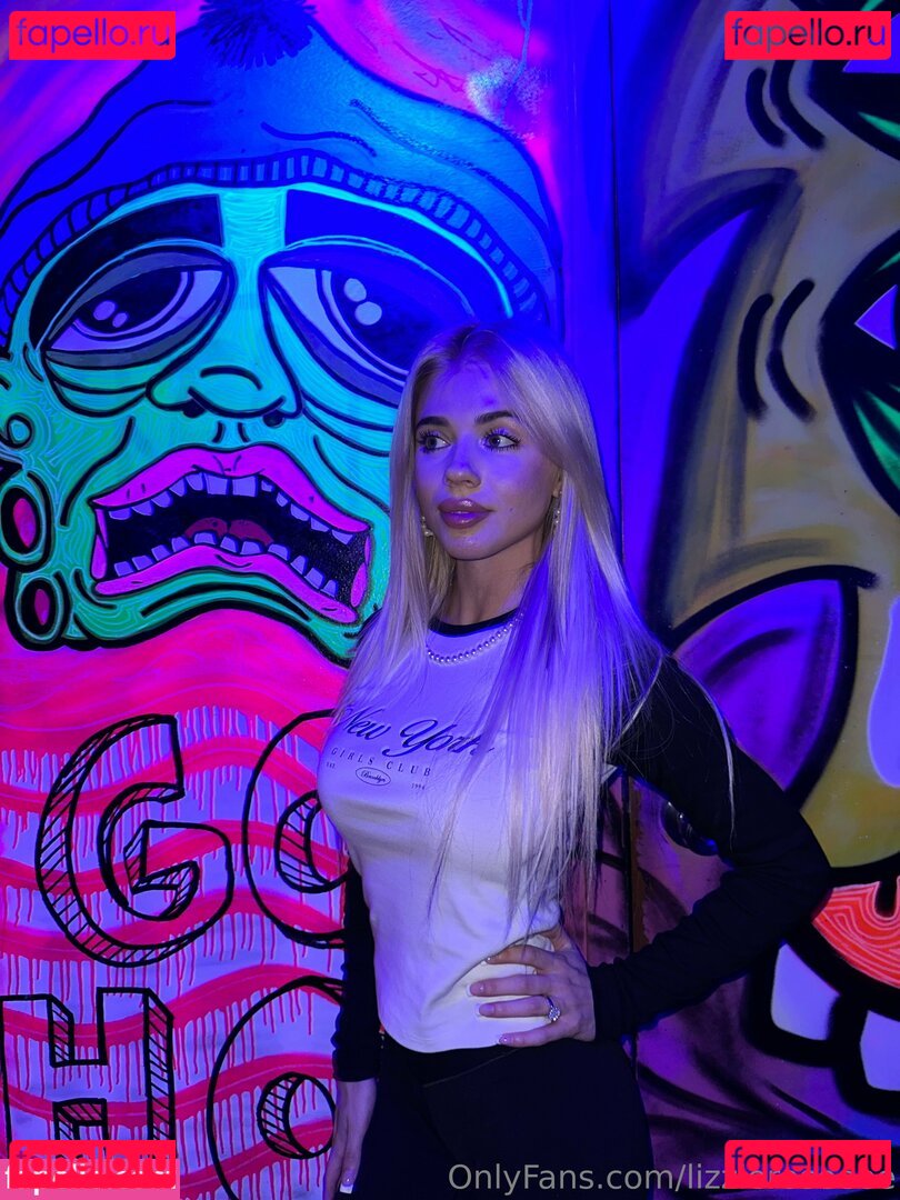 lizzieroseeee Nude Onlyfans Photo 31