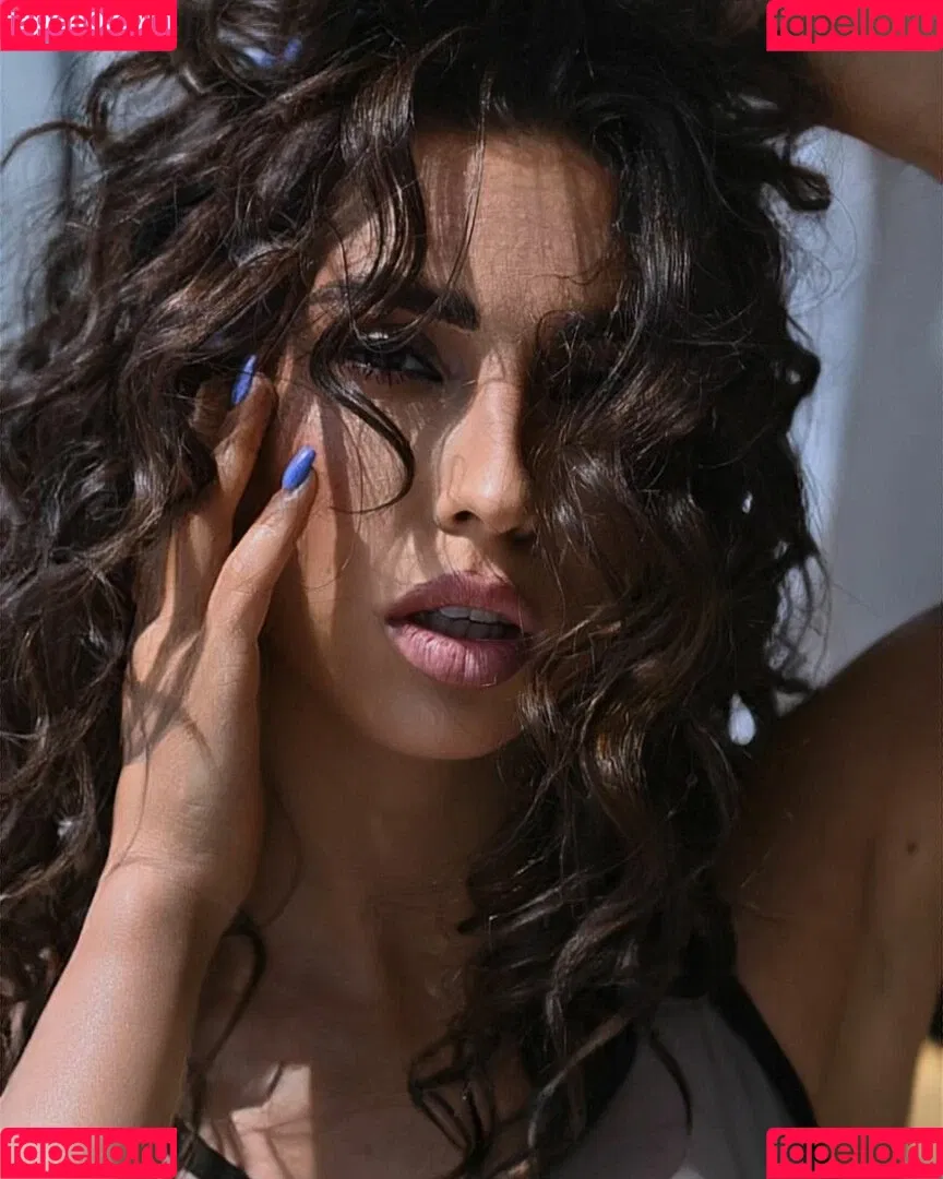 aisultana Onlyfans Photo Gallery 