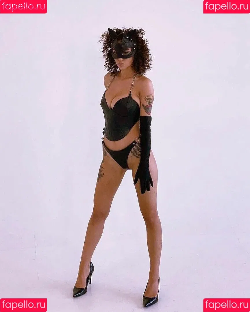aisultana Onlyfans Photo Gallery 