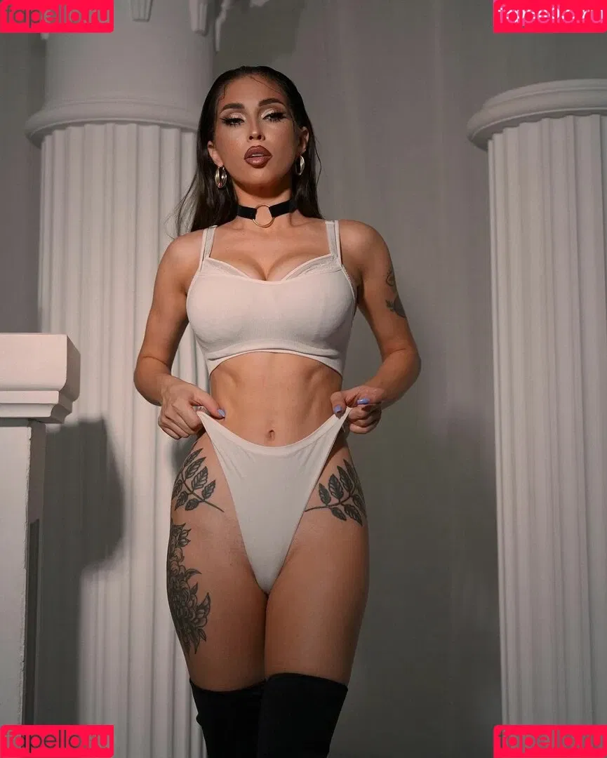 aisultana Onlyfans Photo Gallery 