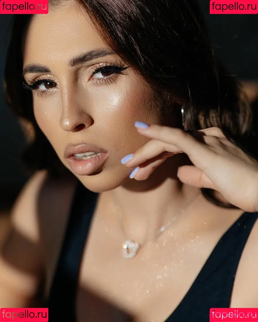 aisultana Onlyfans Photo Gallery 