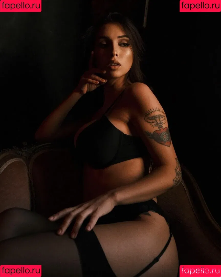 aisultana Onlyfans Photo Gallery 