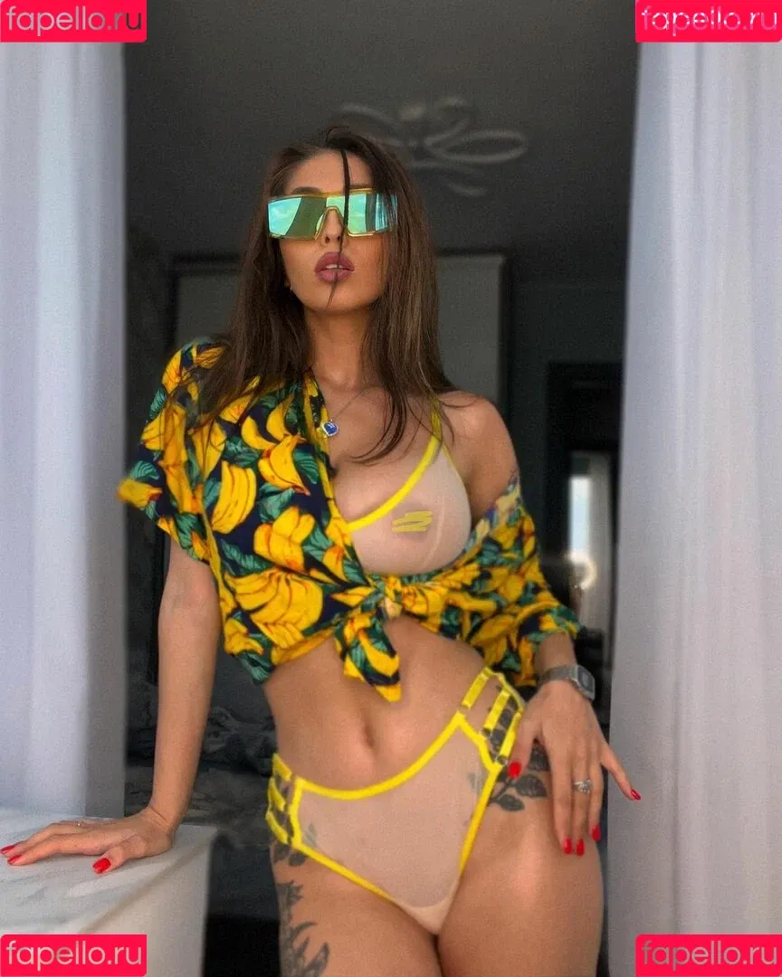 aisultana Onlyfans Photo Gallery 