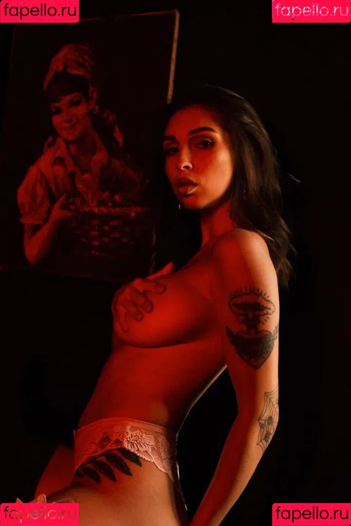 aisultana Onlyfans Photo Gallery 