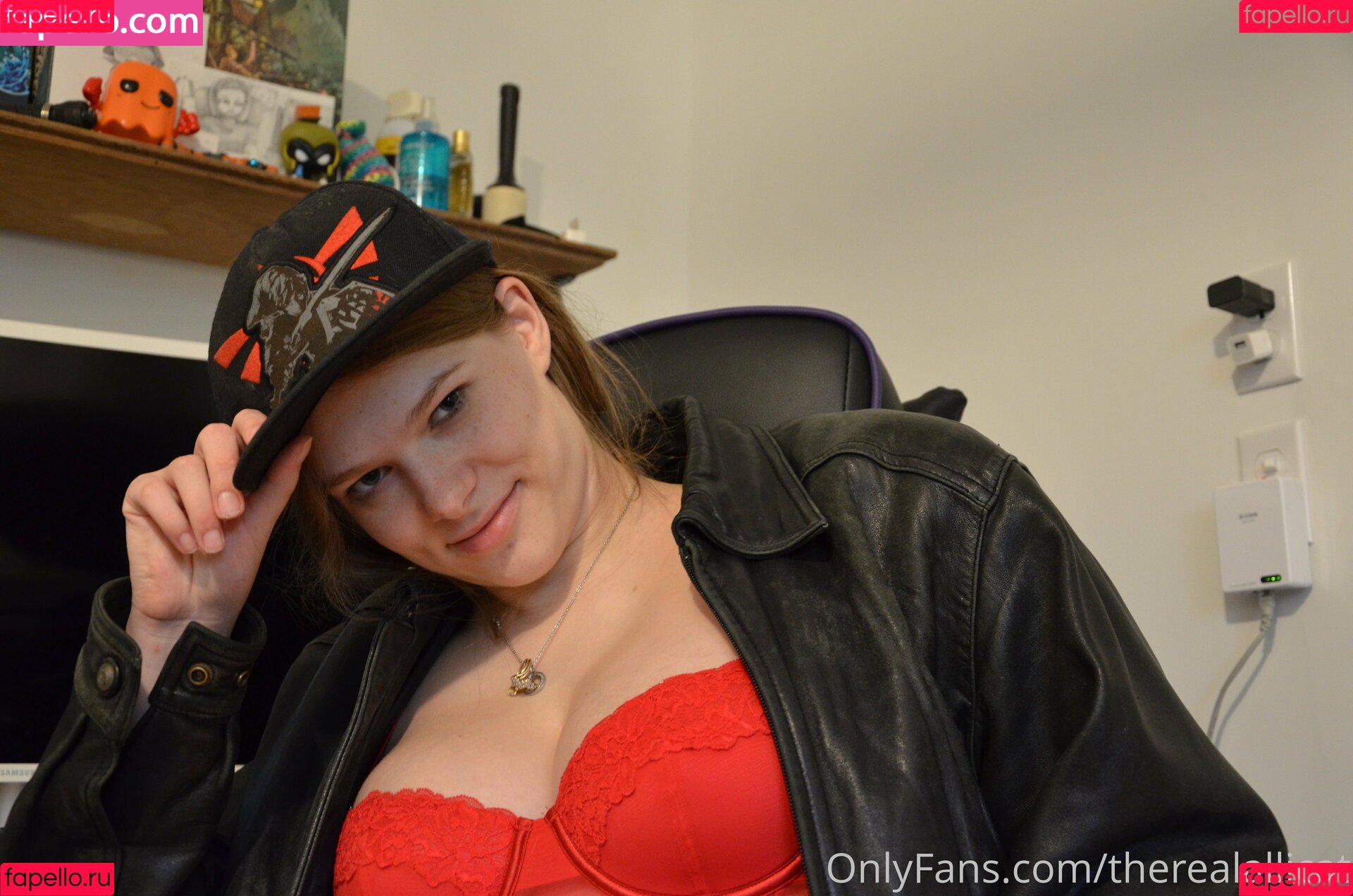 therealallicat Onlyfans Photo Gallery 