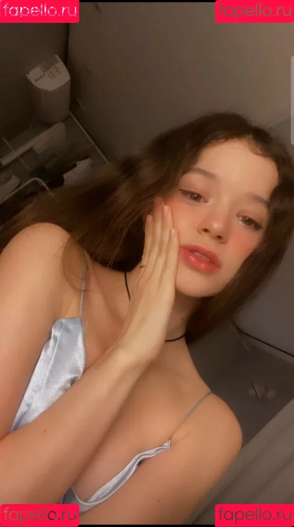 A_Bit_Rebecca Onlyfans Photo Gallery 