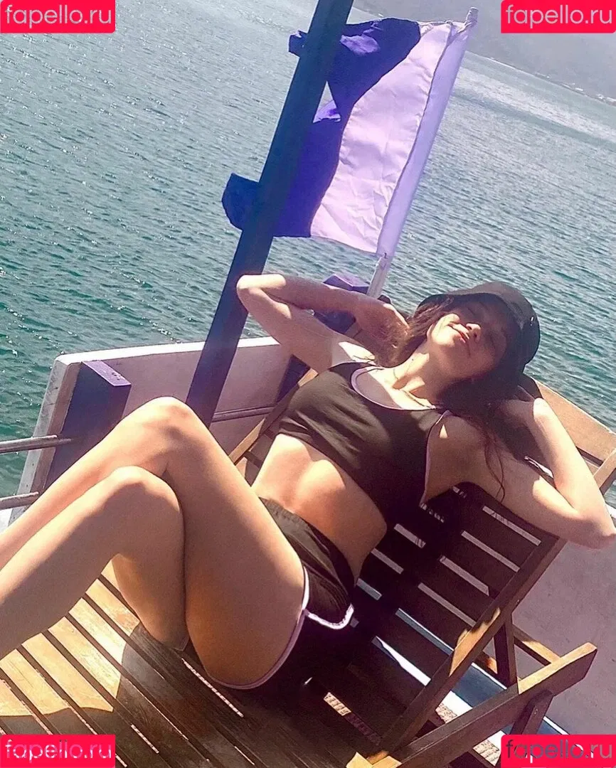 A_Bit_Rebecca Onlyfans Photo Gallery 