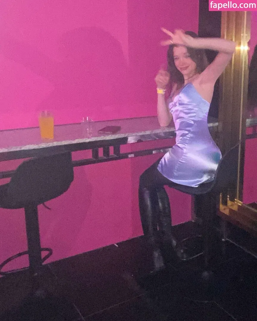 A_Bit_Rebecca Onlyfans Photo Gallery 