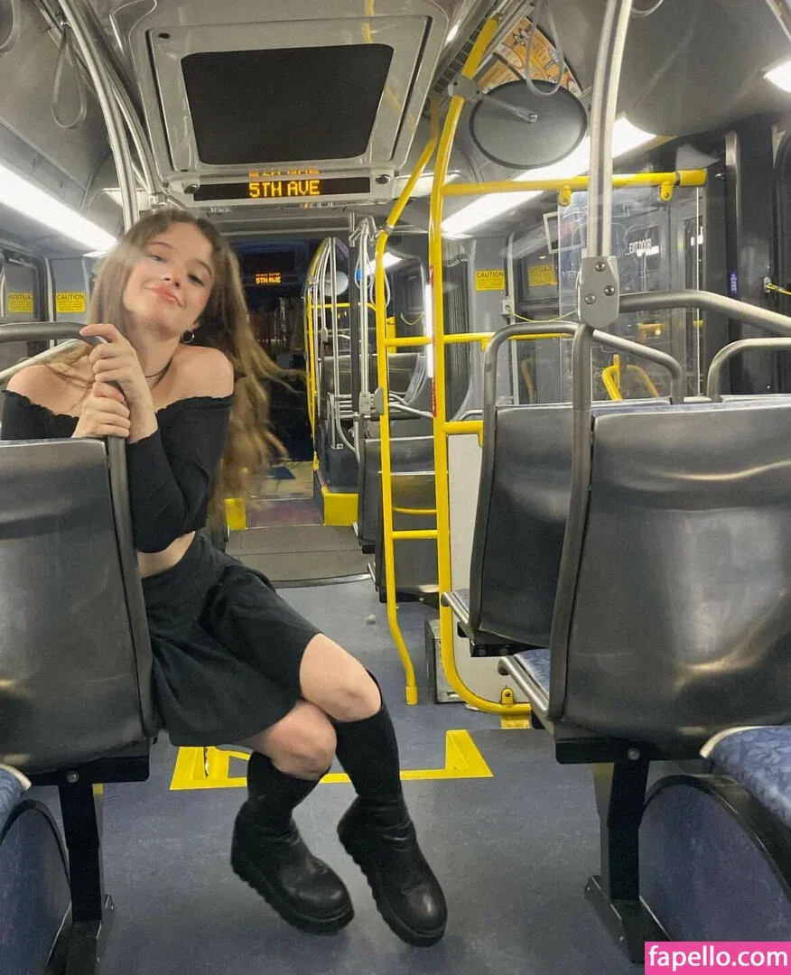 A_Bit_Rebecca Onlyfans Photo Gallery 