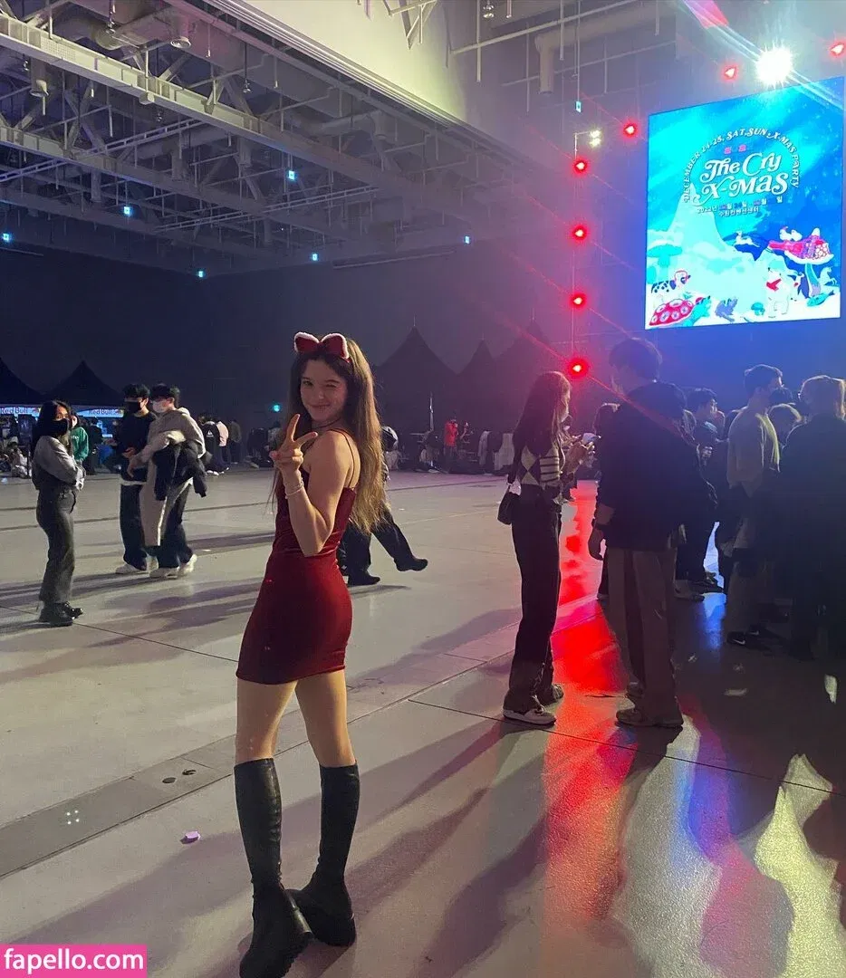 A_Bit_Rebecca Onlyfans Photo Gallery 