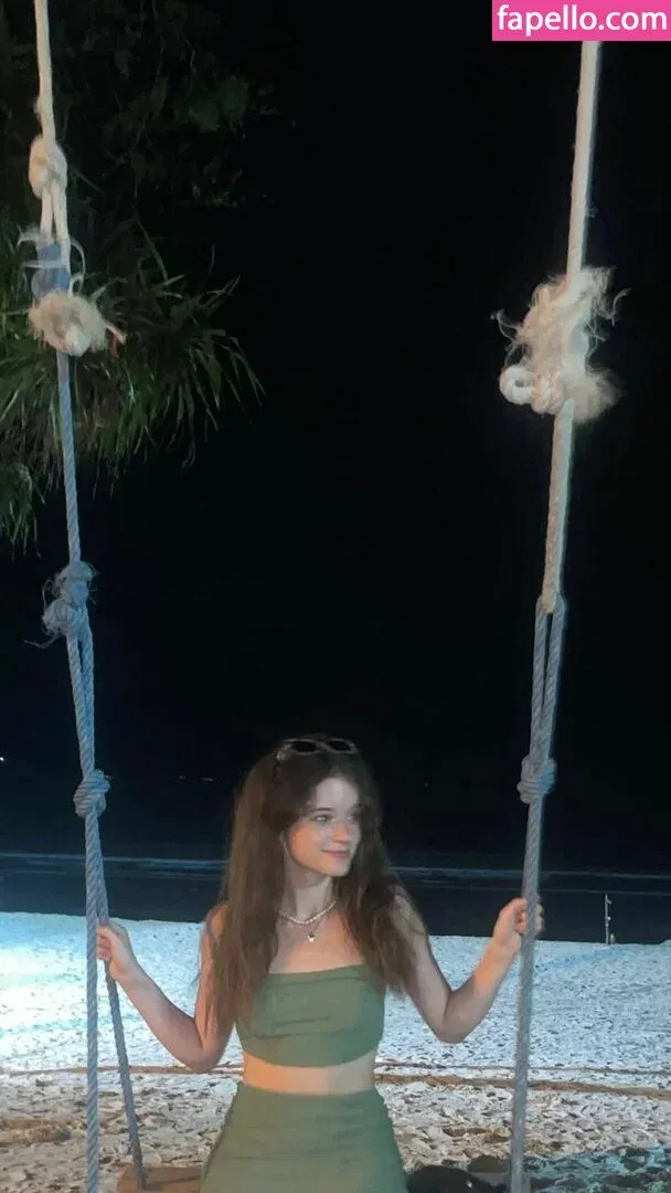 A_Bit_Rebecca Onlyfans Photo Gallery 