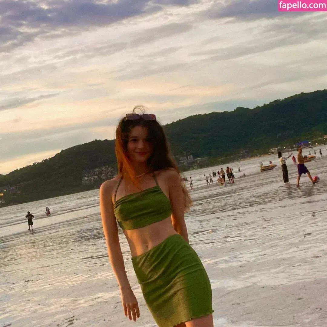 A_Bit_Rebecca Onlyfans Photo Gallery 