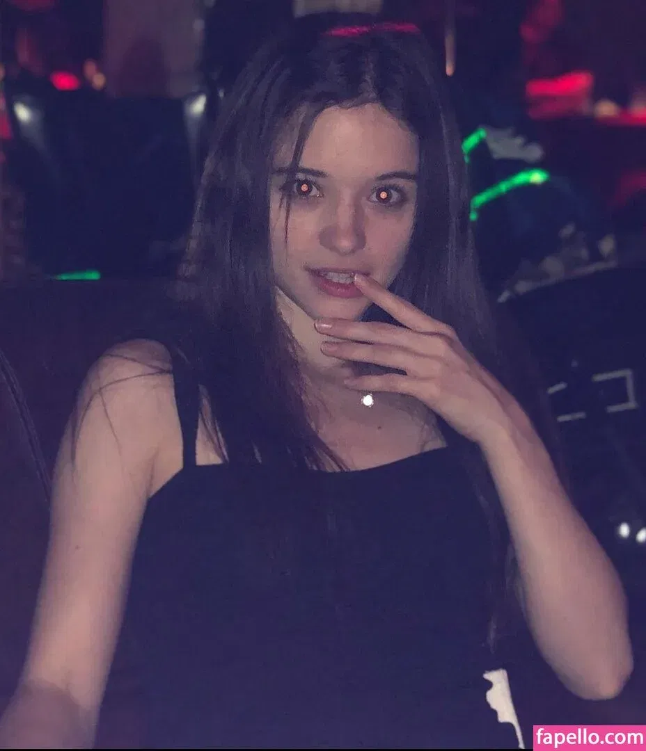 A_Bit_Rebecca Onlyfans Photo Gallery 