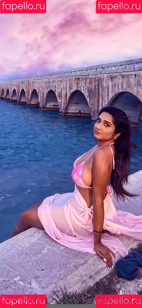 iconicolee Onlyfans Photo Gallery 