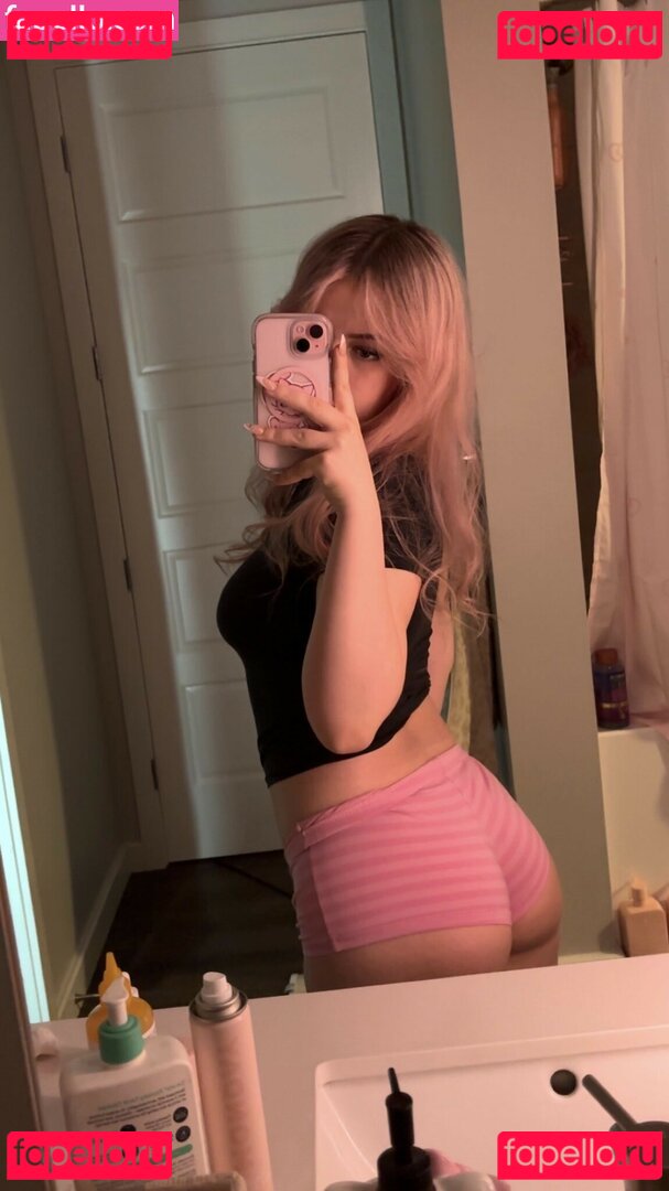Cosplaysis / sismellow Nude Onlyfans Photo 37