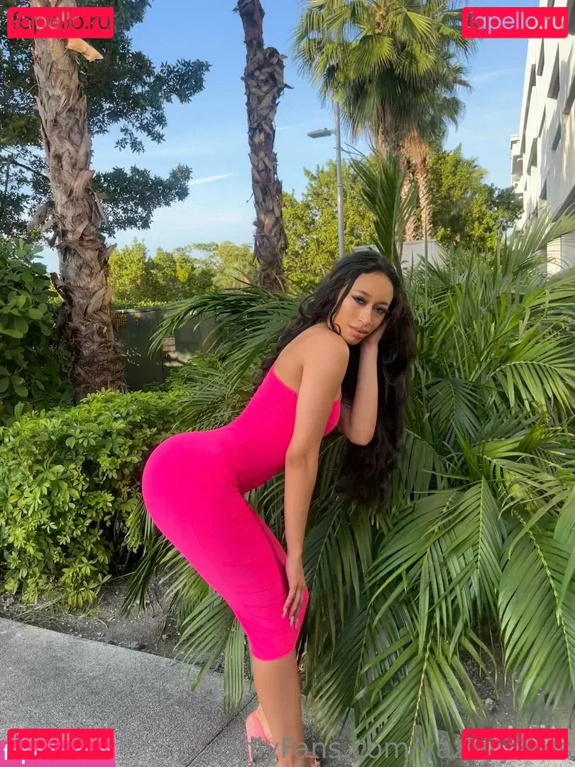 yazzyyams Onlyfans Photo Gallery 