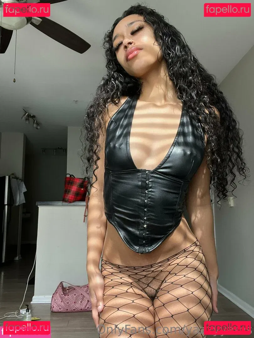 yazzyyams Onlyfans Photo Gallery 