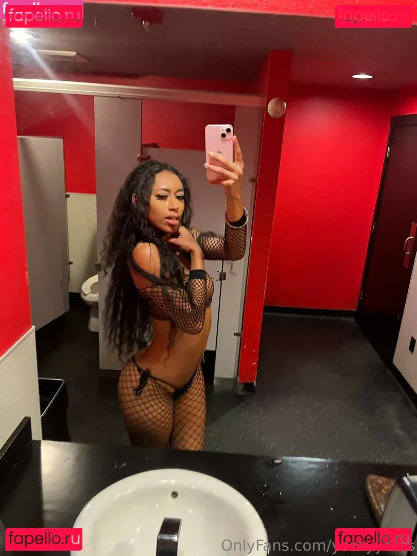 yazzyyams Onlyfans Photo Gallery 