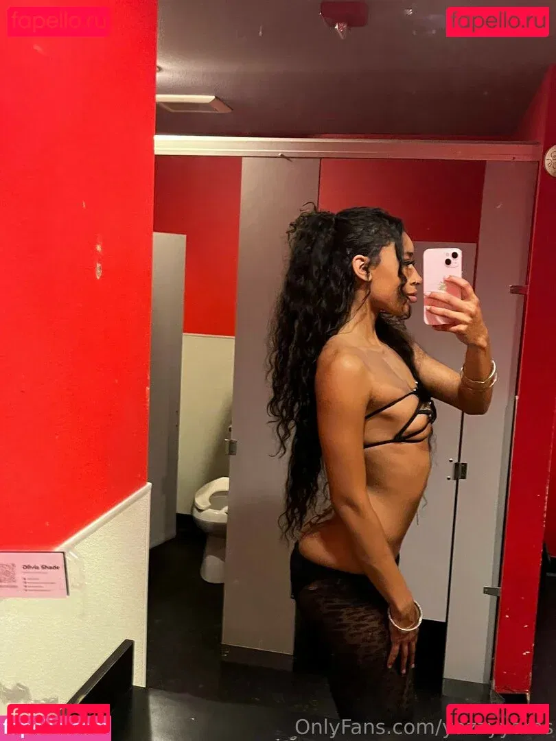 yazzyyams Onlyfans Photo Gallery 