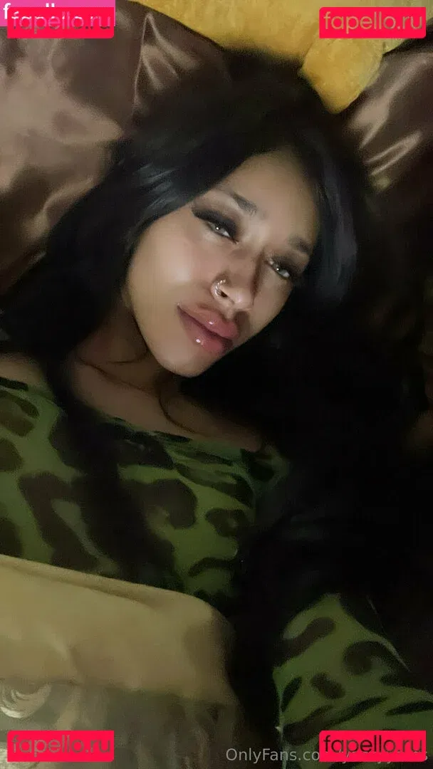 yazzyyams Onlyfans Photo Gallery 