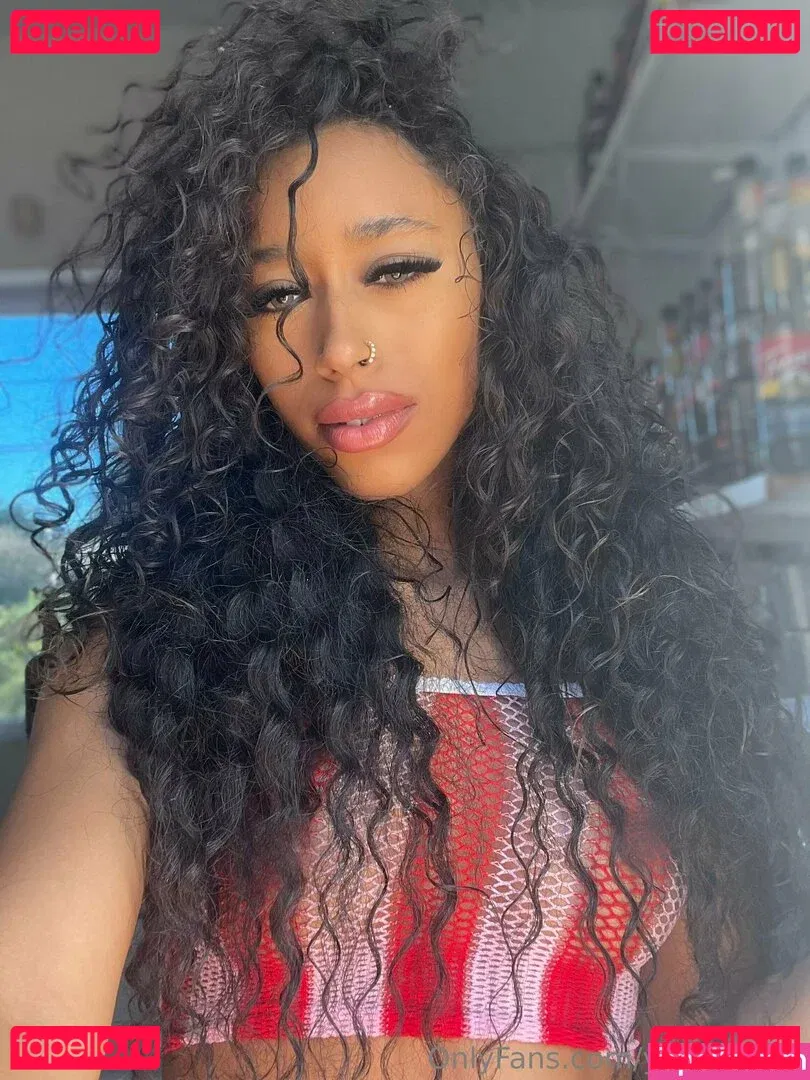 yazzyyams Onlyfans Photo Gallery 