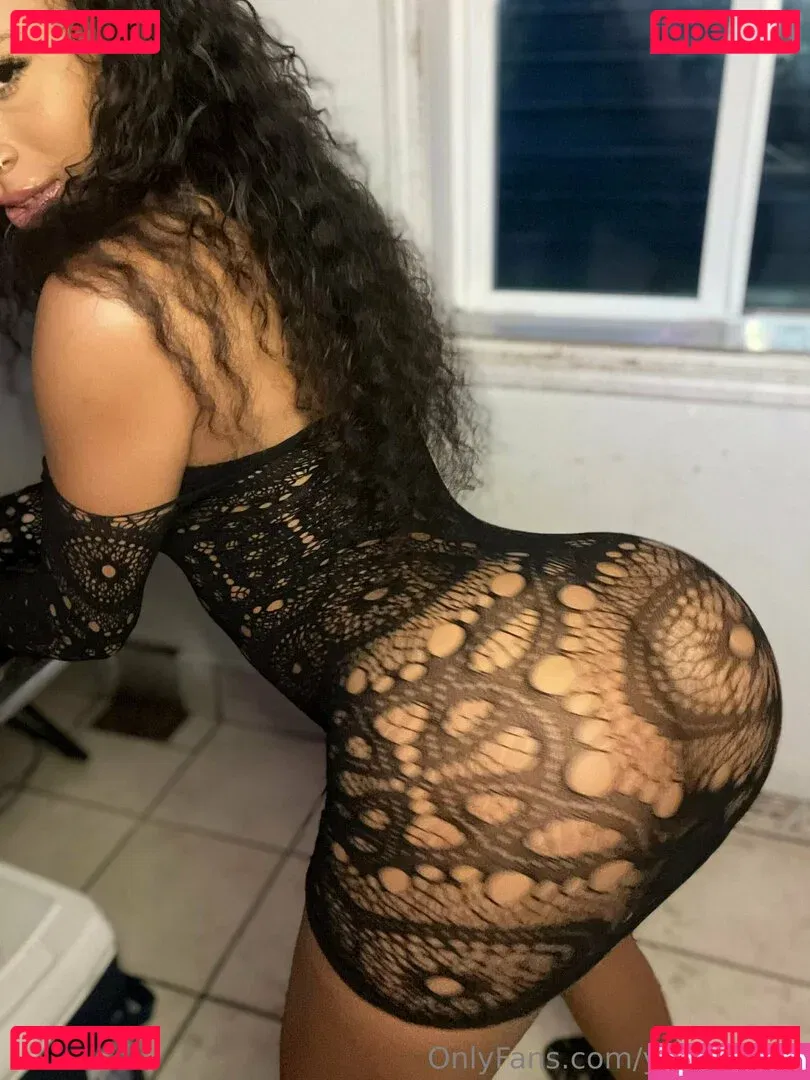 yazzyyams Onlyfans Photo Gallery 