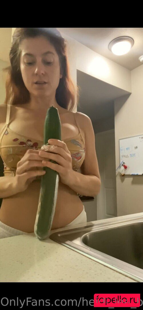 Heidi Lee Bocanegra Nude Onlyfans Photo 9