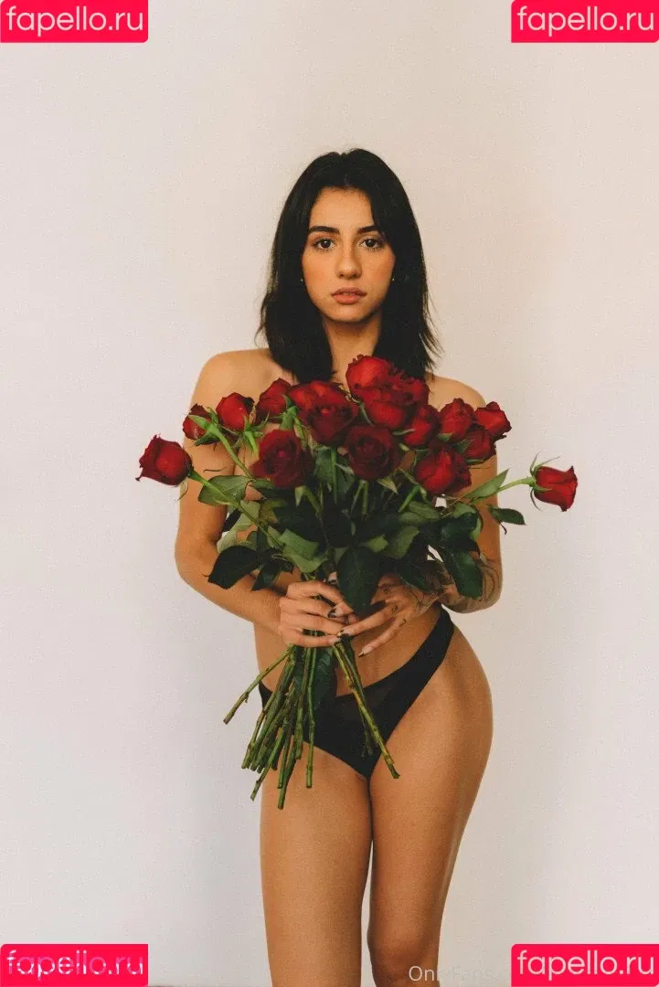 marsaguirre Onlyfans Photo Gallery 