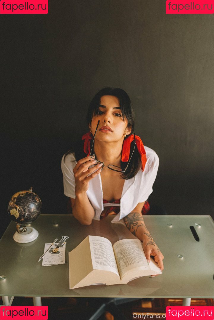 marsaguirre Onlyfans Photo Gallery 