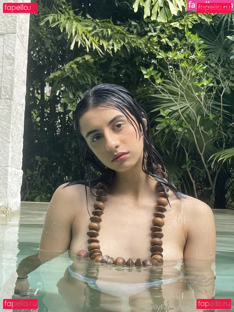 marsaguirre Onlyfans Photo Gallery 