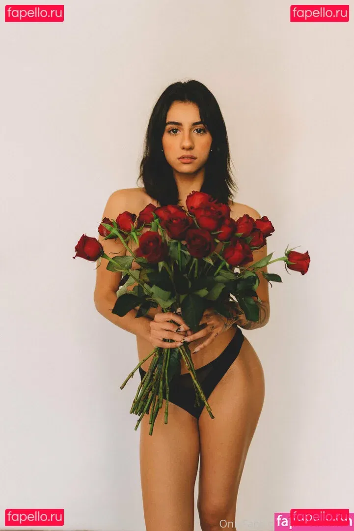 marsaguirre Onlyfans Photo Gallery 