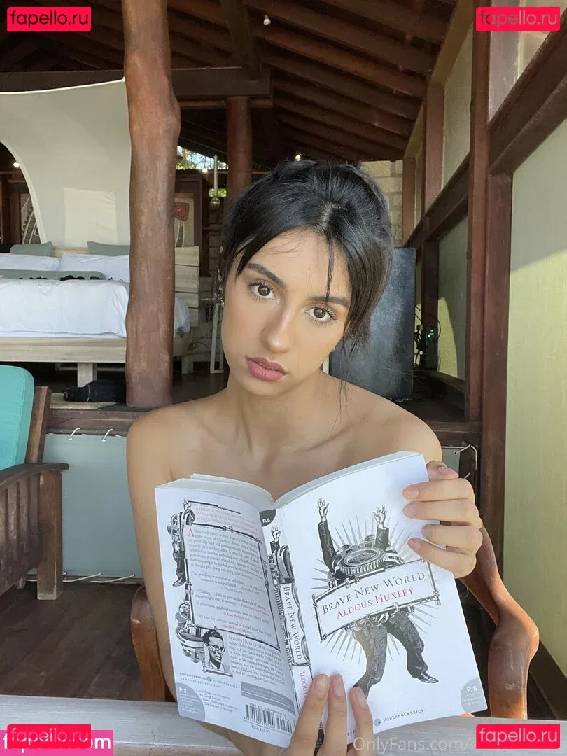 marsaguirre Onlyfans Photo Gallery 