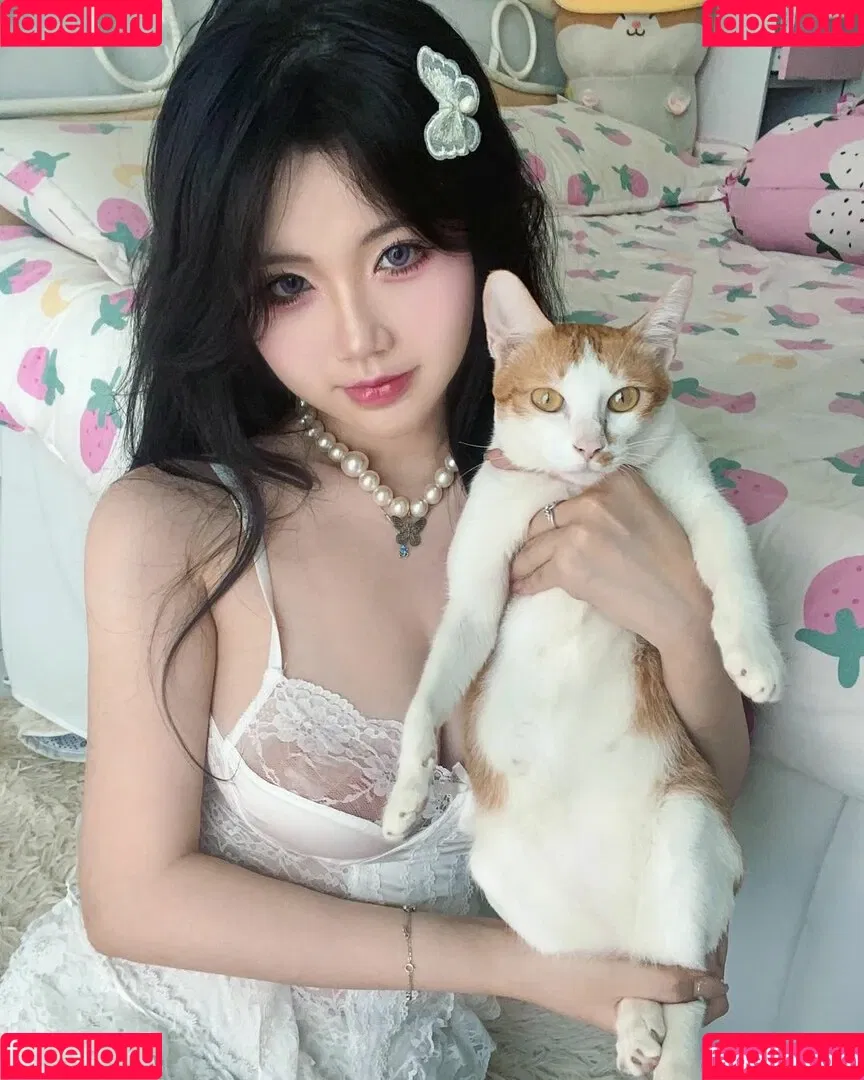 Sayo Momo Onlyfans Photo Gallery 