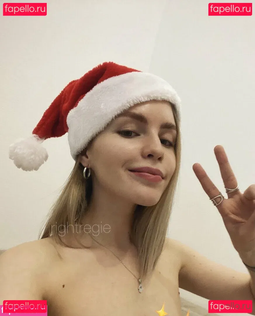 purelovecult Onlyfans Photo Gallery 